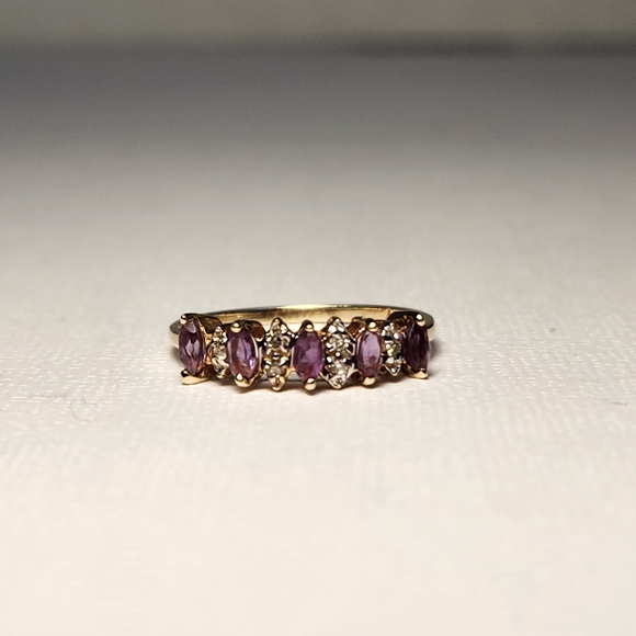 Classic 90s 10K Solid Yellow Gold Amethyst Diamond Ring Sz 7 Tested & Stamped - Picture 14 of 16